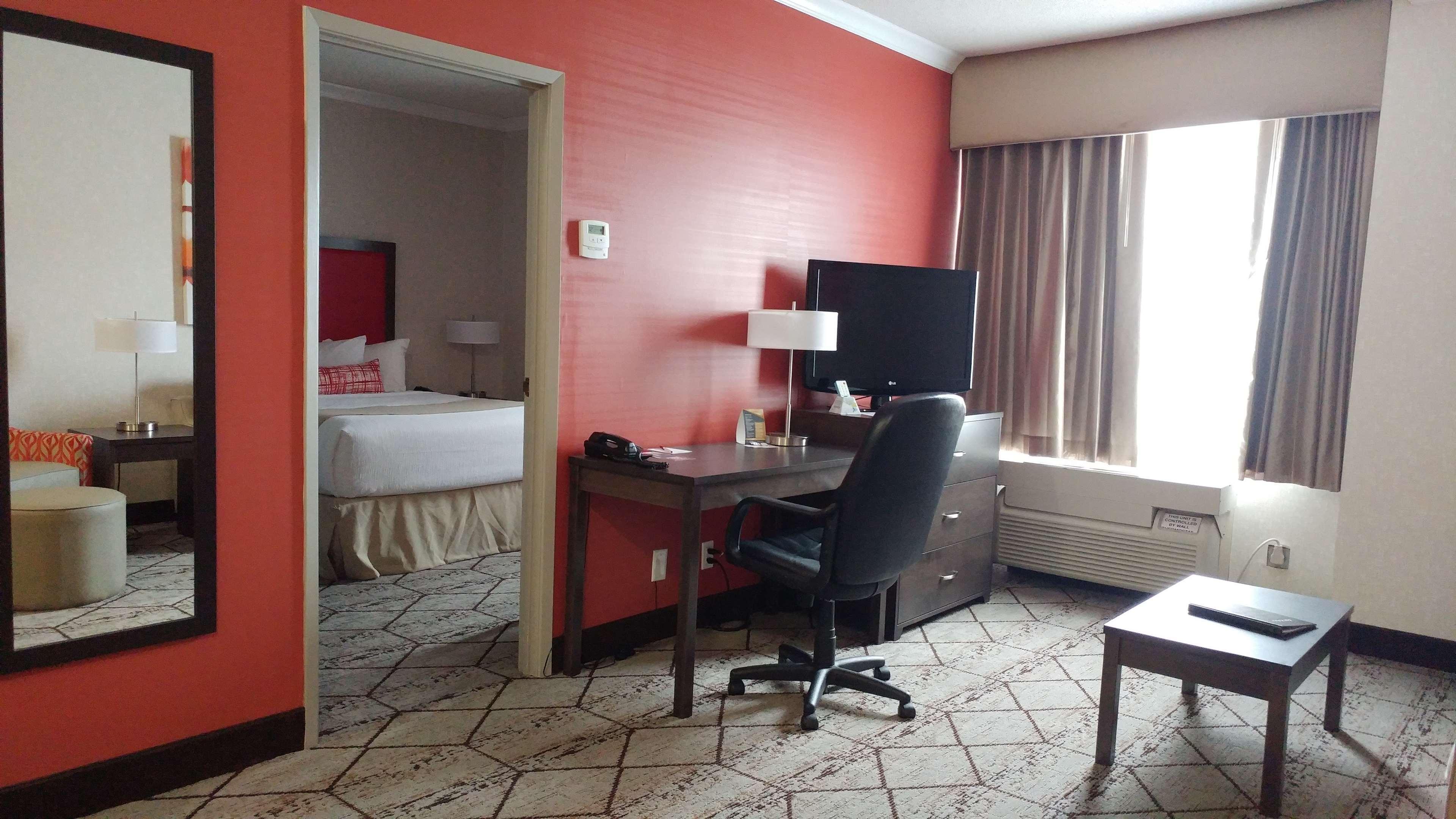 Best Western Plus Rose City Suites Welland Eksteriør billede